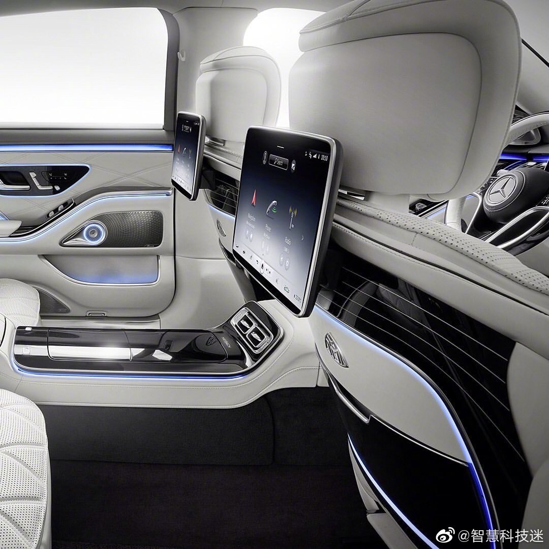 2021年款梅赛德斯迈巴赫S级轿车官方图，看看是否符合你的气质？