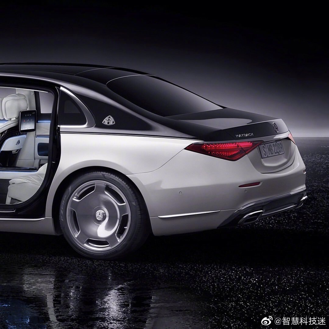 2021年款梅赛德斯迈巴赫S级轿车官方图，看看是否符合你的气质？