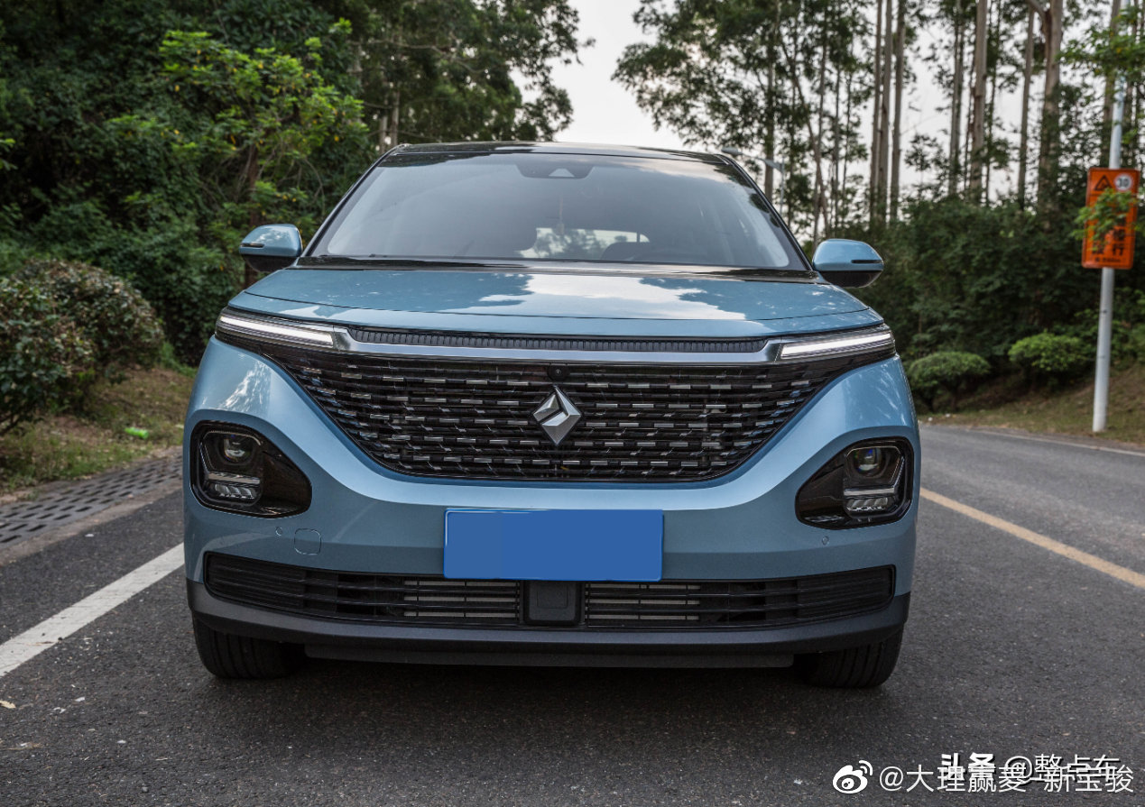 10万预算买家用车，想要空间又要配置，不一定只看传祺GM6