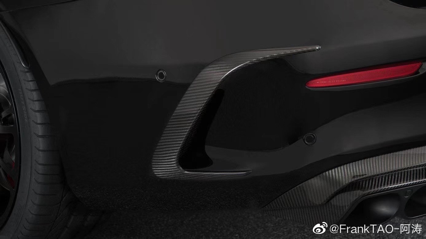 Brabus 空气套件for C-CLASS W205.2 AMG C63/C63s Coupe