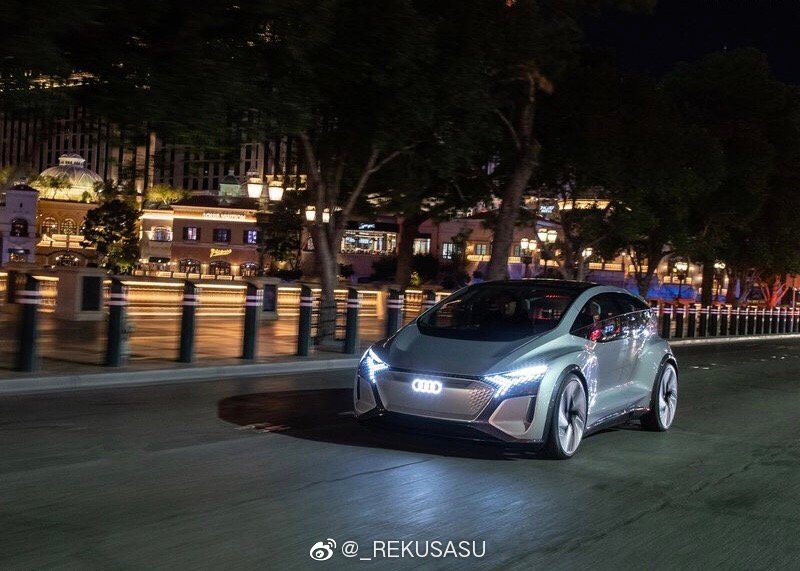 好看的汽车图片：拥有L4自动驾驶的奥迪AI-ME