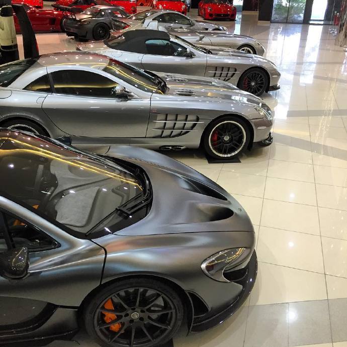 黑色迈凯伦P1，简直不要太帅！