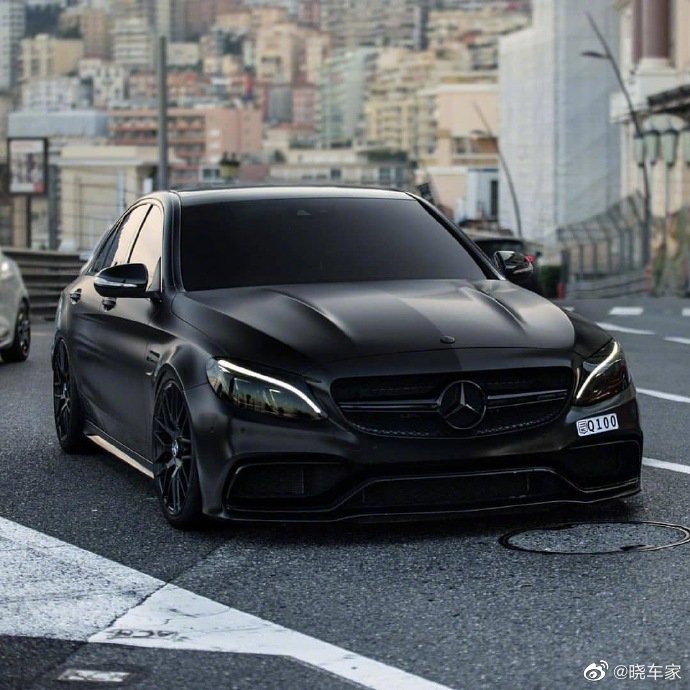 各种各样的黑色酷炫奔驰你看上哪一款了呢