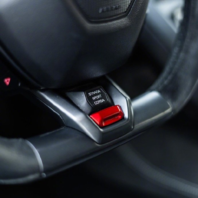 兰博基尼 Huracan！ 快来看看是不是你的菜！