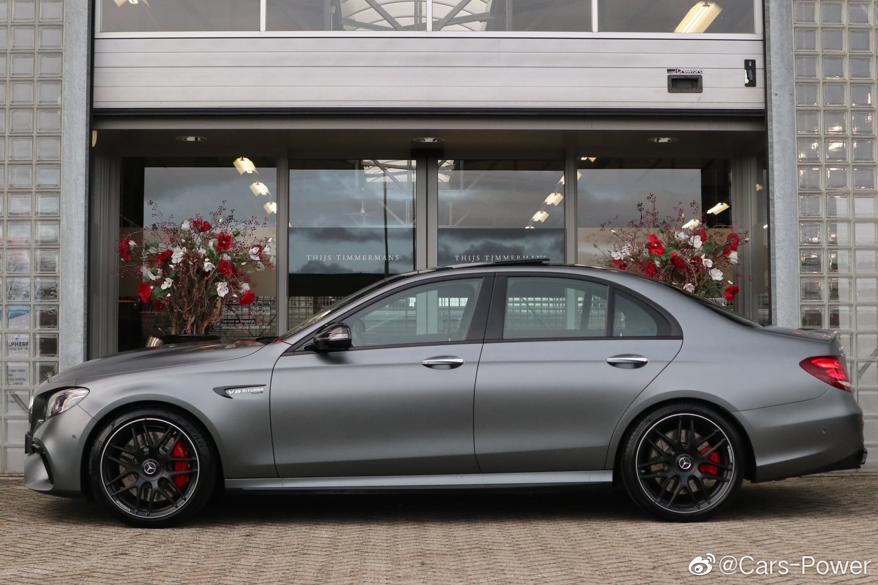 AMG E：战意十足的配色!