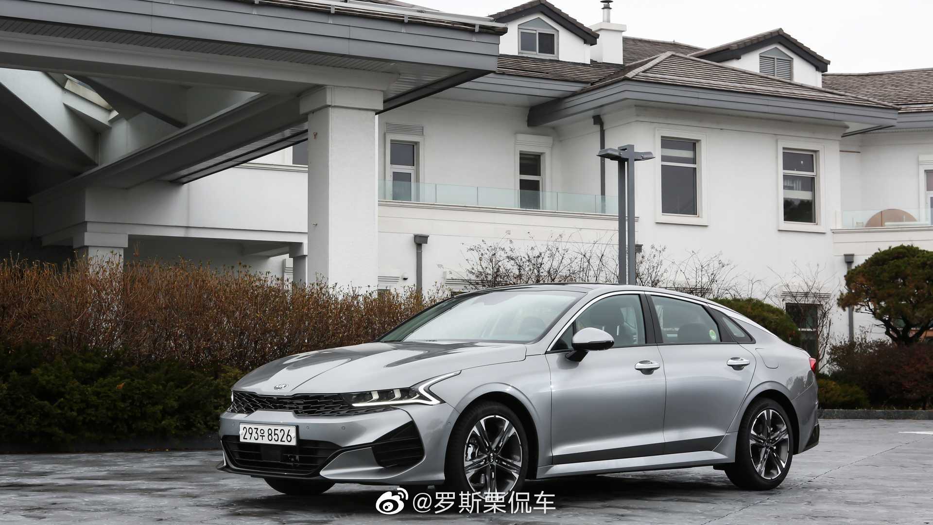 起亚K5，也迎来的换代，美国叫Optima. 大家觉得怎么样