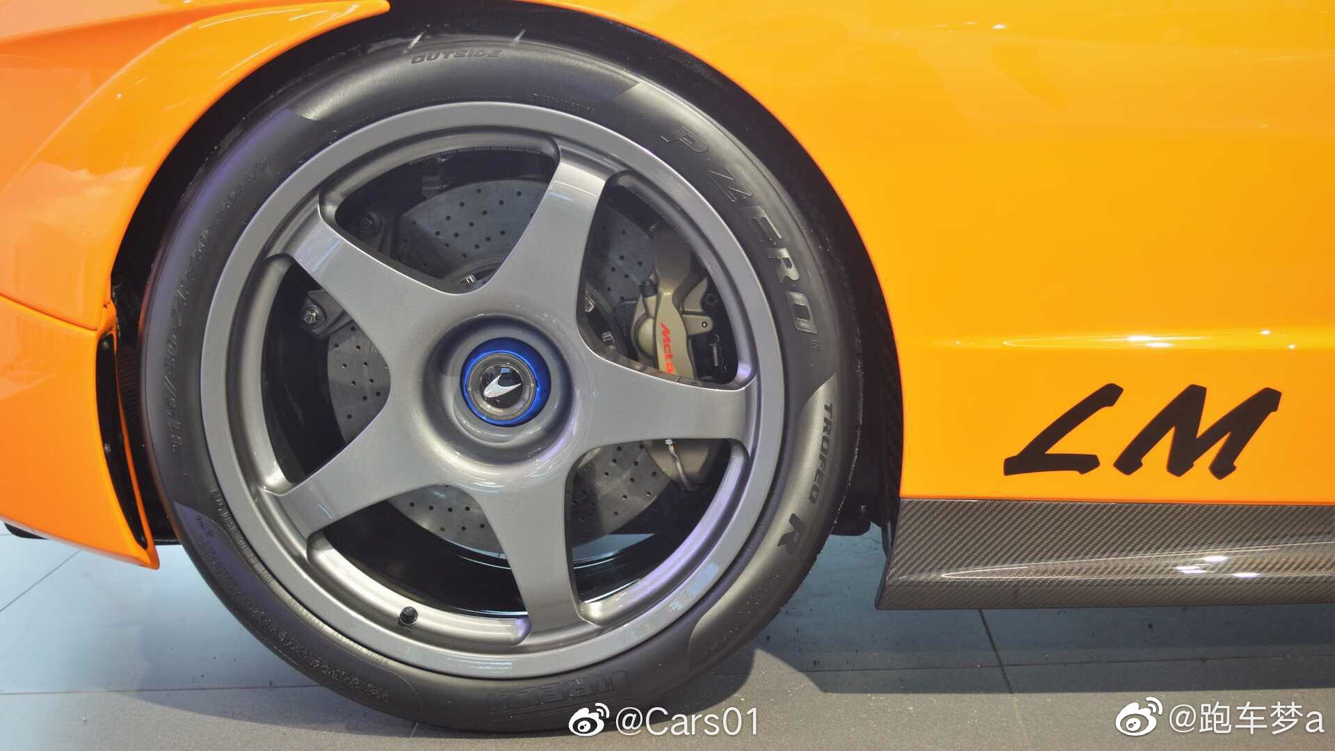 好看的汽车：木瓜橙 迈凯伦Senna LM