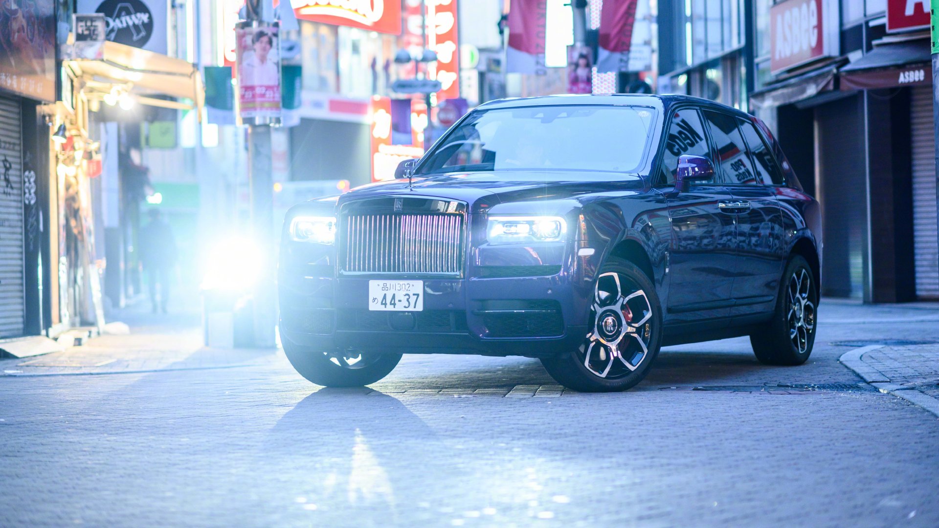 劳斯莱斯首款超级SUV库里南！！