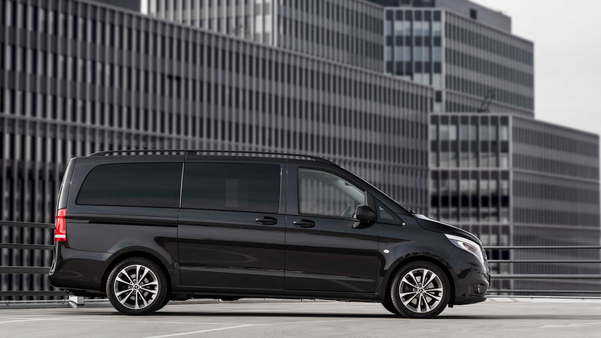 2020 奔驰 vito 获得全电动 evito tourer 车型