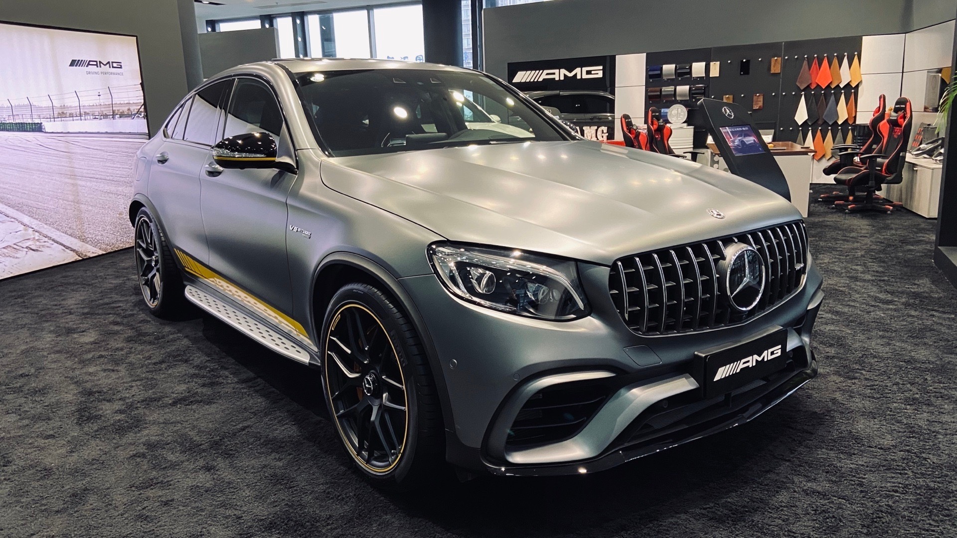 奔驰GLC63 S Coupe特别版 裸车102.8万开回家