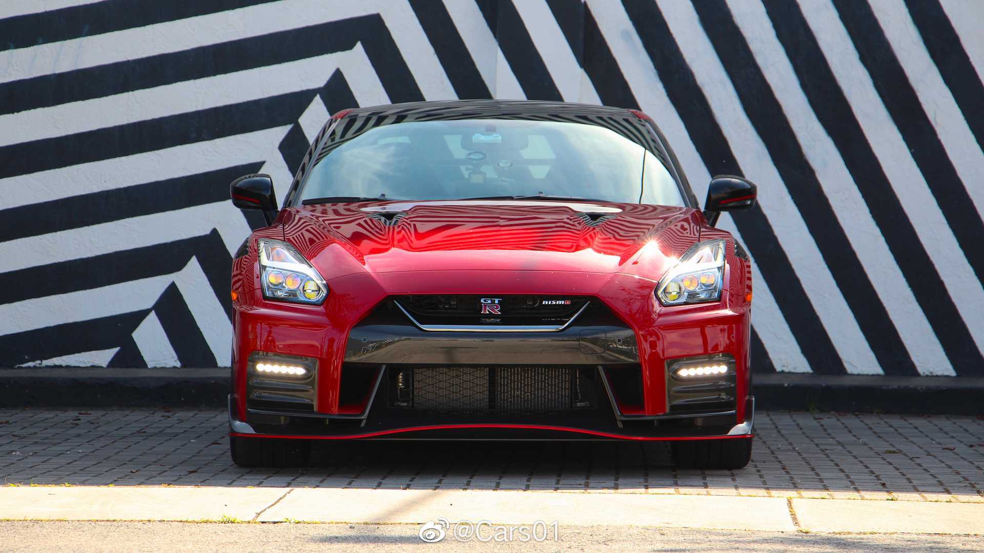 汽车美图抢先看：红色战神GT-R R35 Nismo