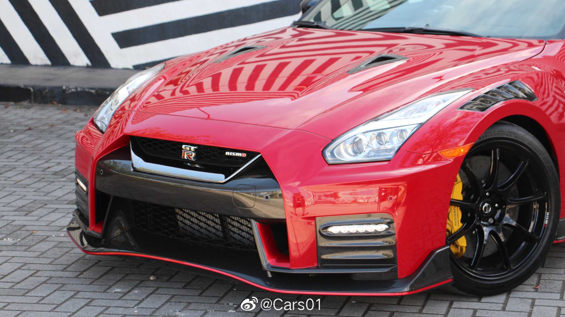 汽车美图抢先看：红色战神GT-R R35 Nismo