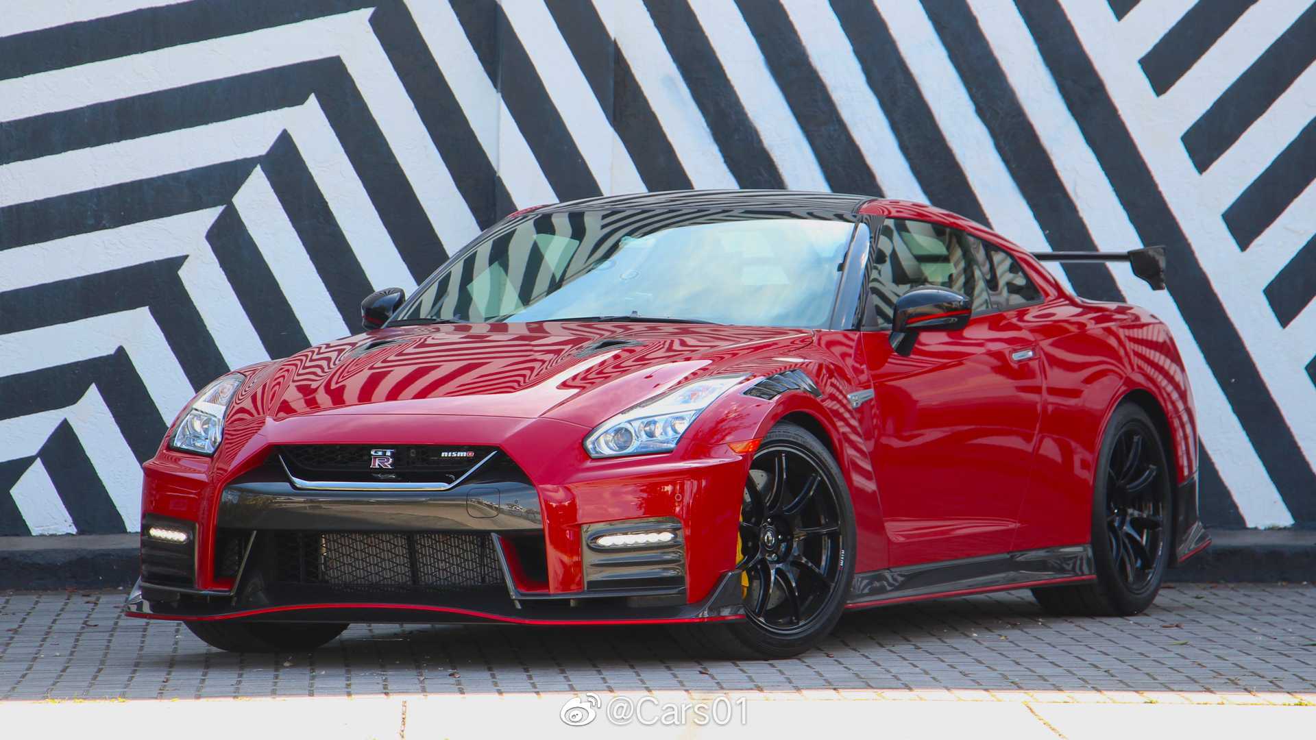 汽车美图抢先看：红色战神GT-R R35 Nismo
