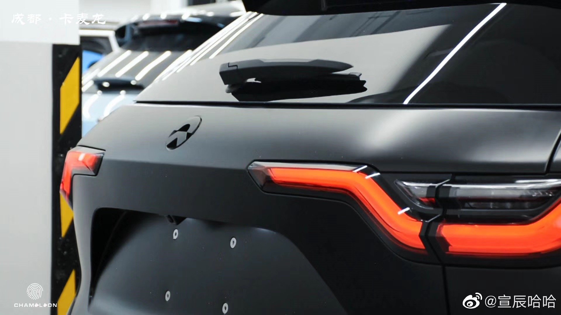 黑武士 蔚来ES6  Chameleon车身定制