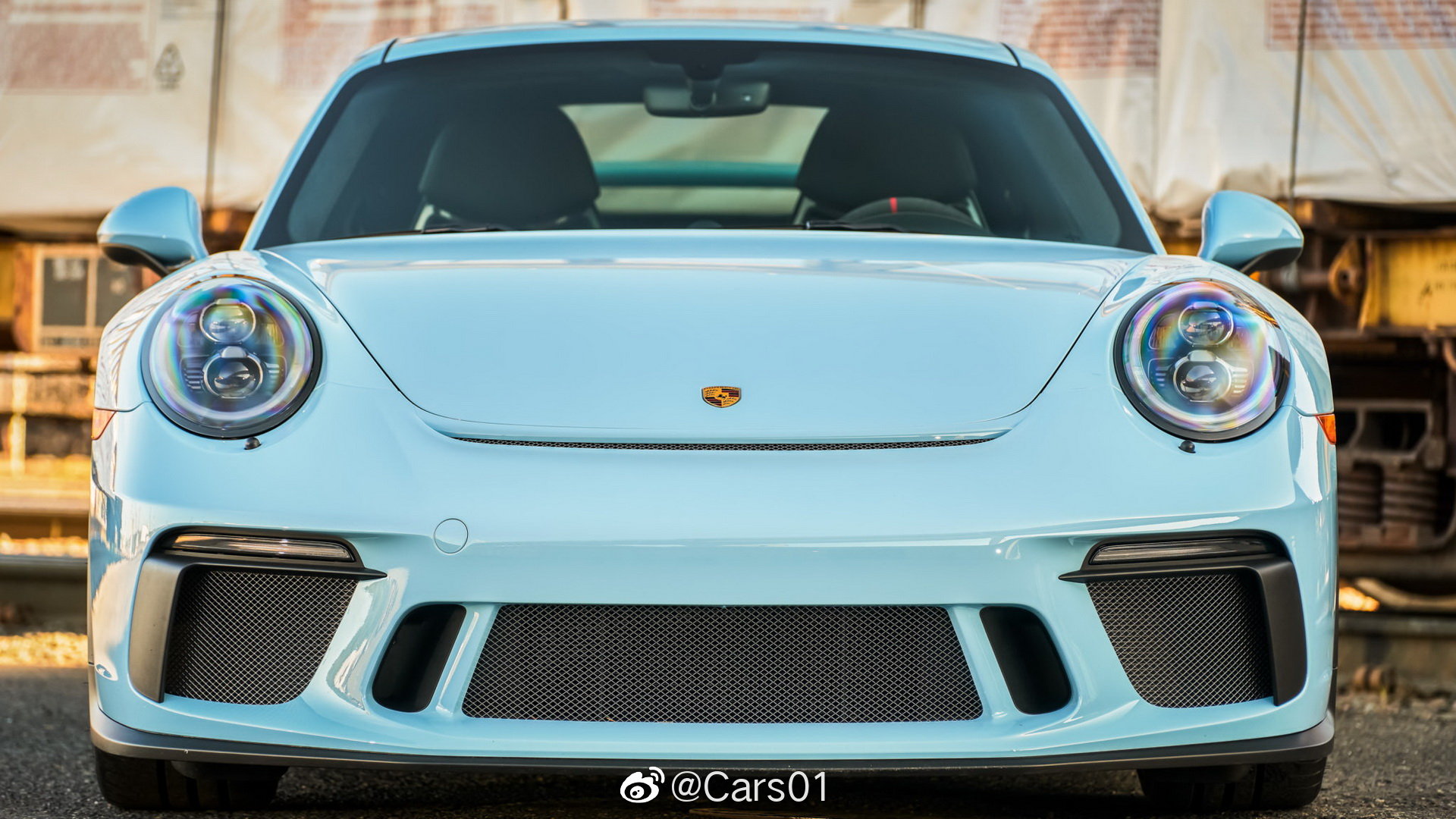 高清汽车美图：“海湾蓝” 保时捷911 GT3