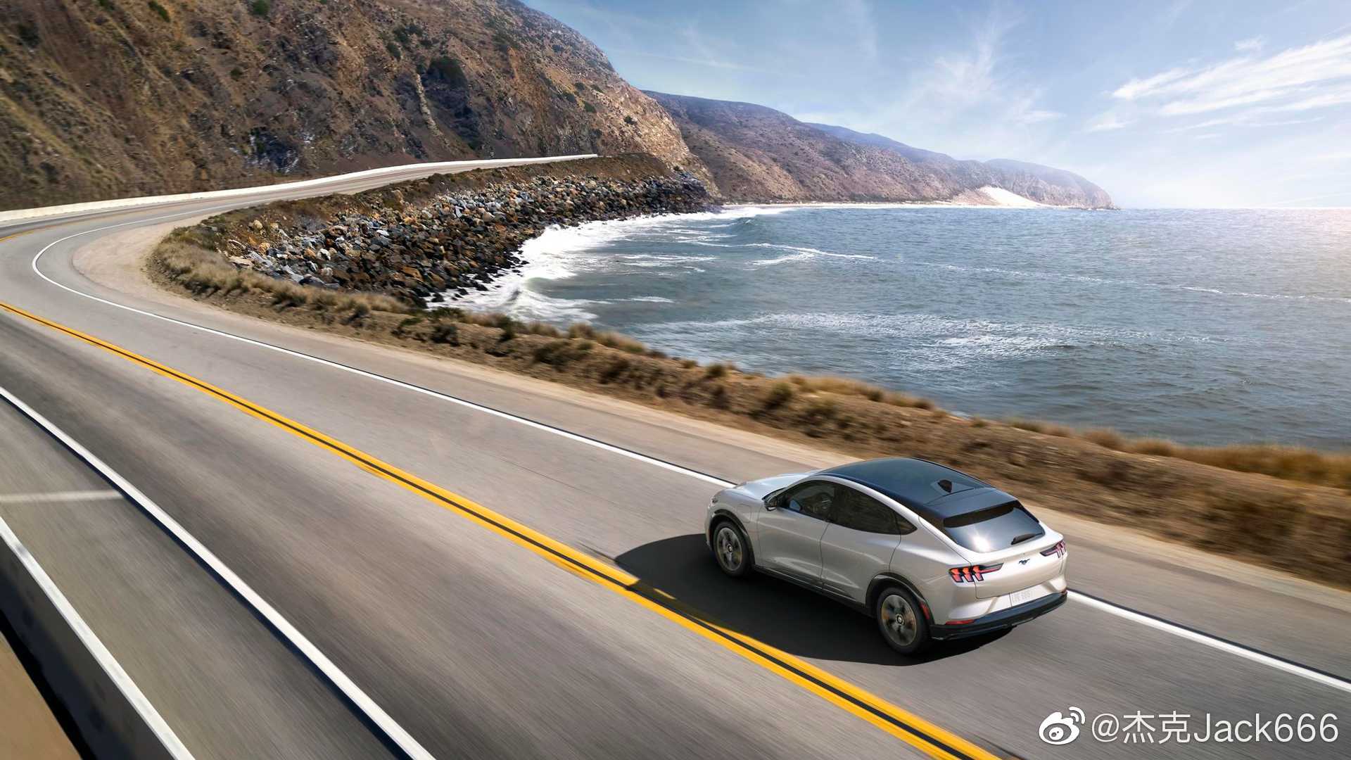 福特纯电动 Mustang Mach-E外型确实好看，如果价格适中的话...