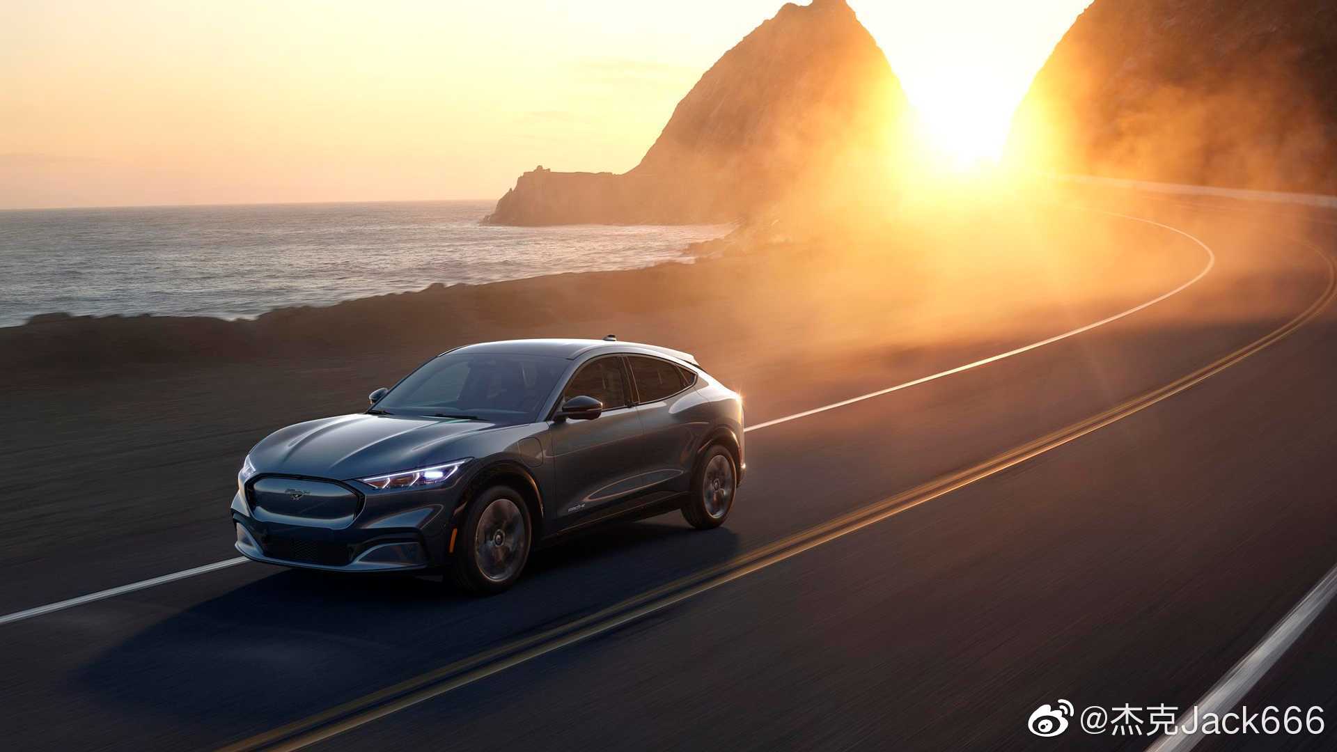 福特纯电动 Mustang Mach-E外型确实好看，如果价格适中的话...