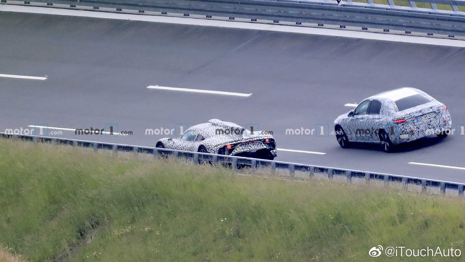 造型很科幻：奔驰概念车发布