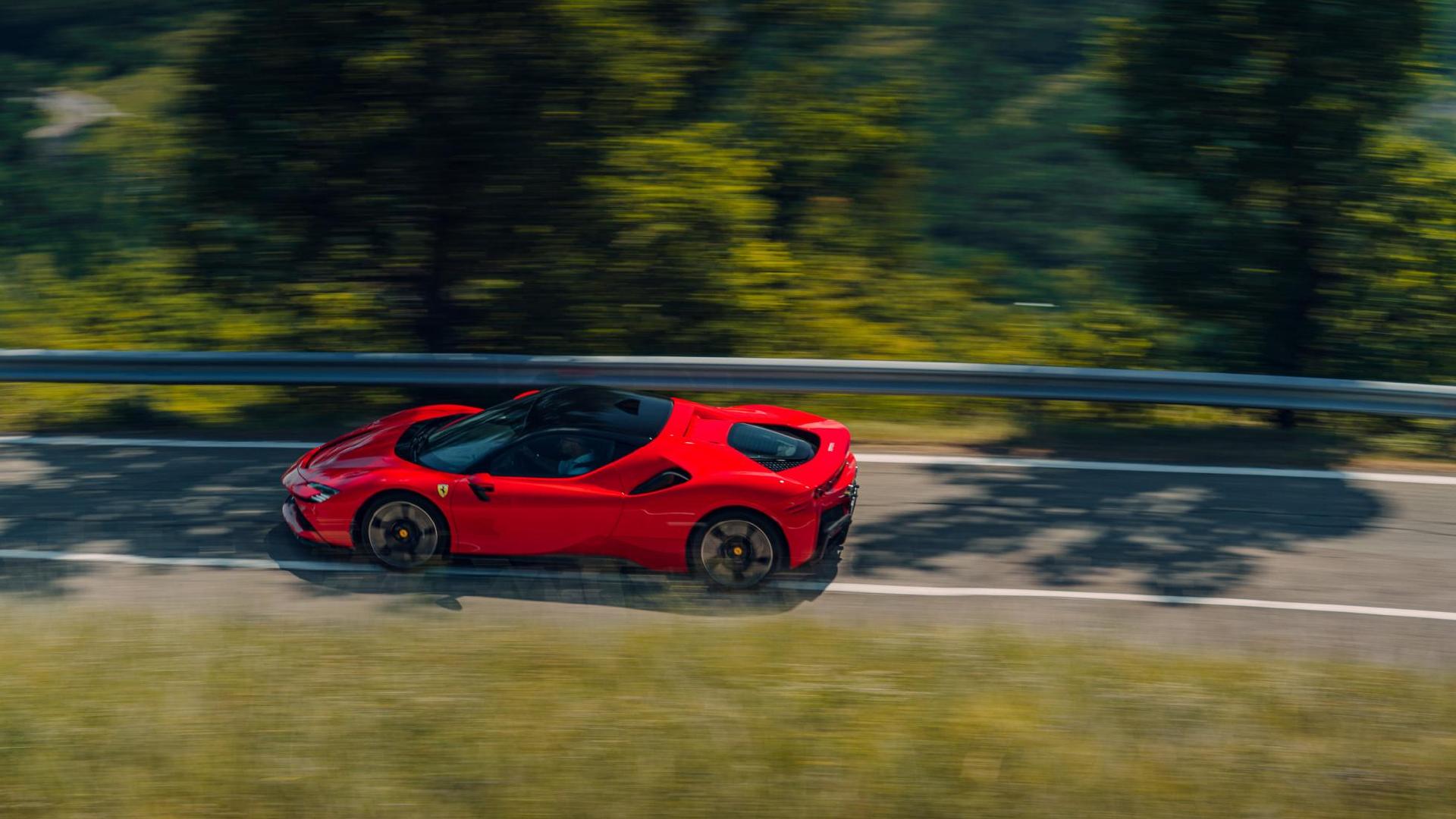 TopGear测试地表最强法拉利-SF90 Stradale