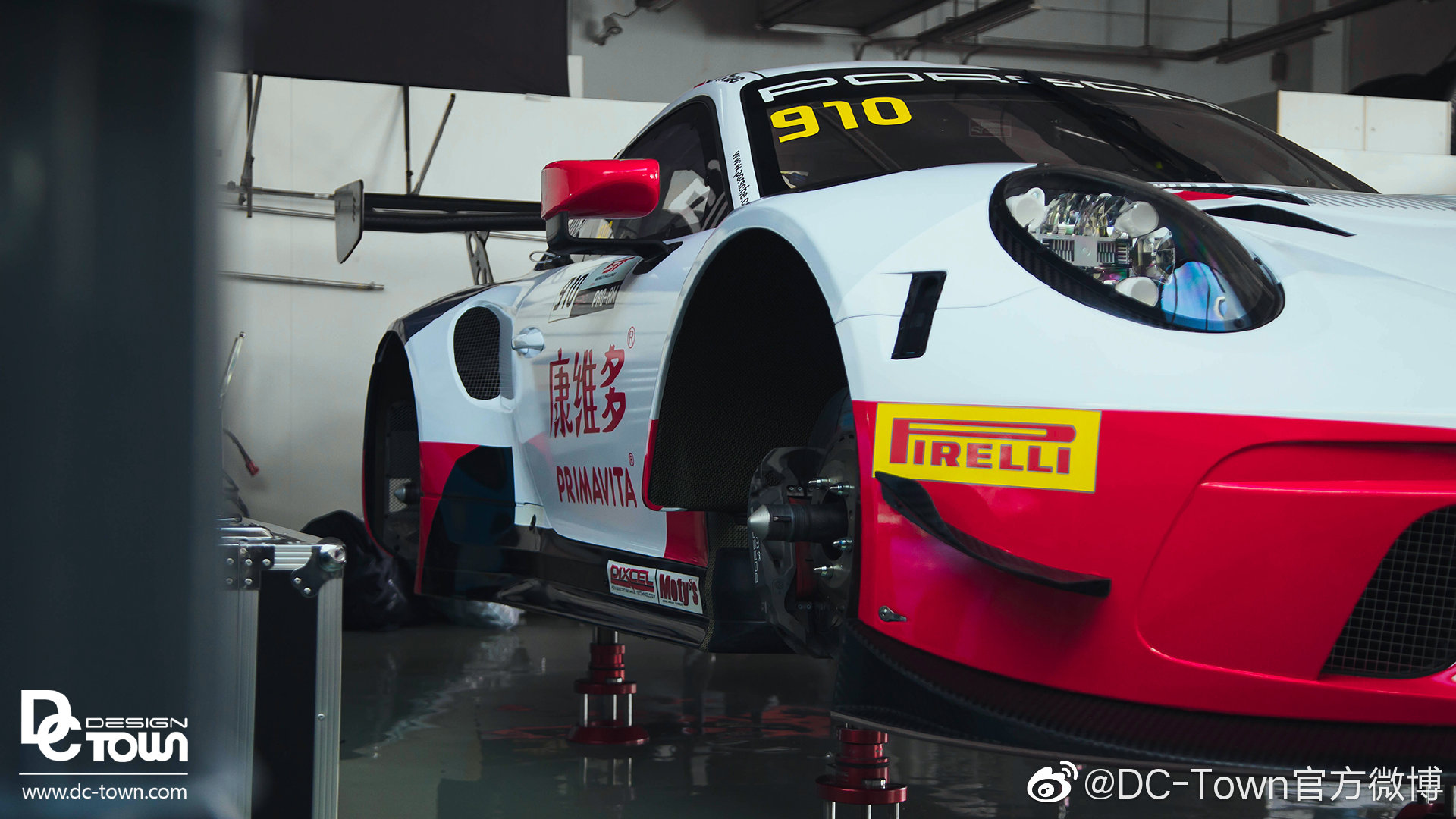 DC出品： 保时捷GT3R 整车改色拉花