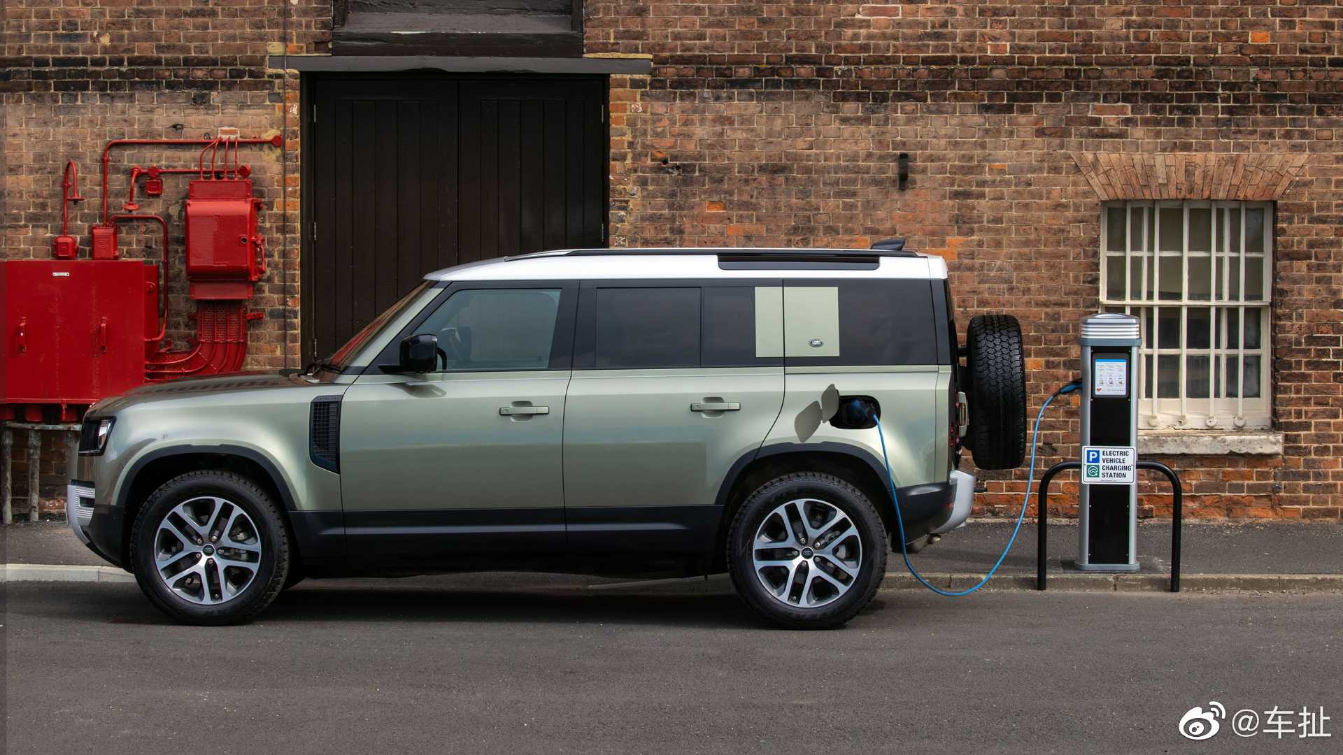 最新款Land Rover Defender将欧洲将发售PHEV车型