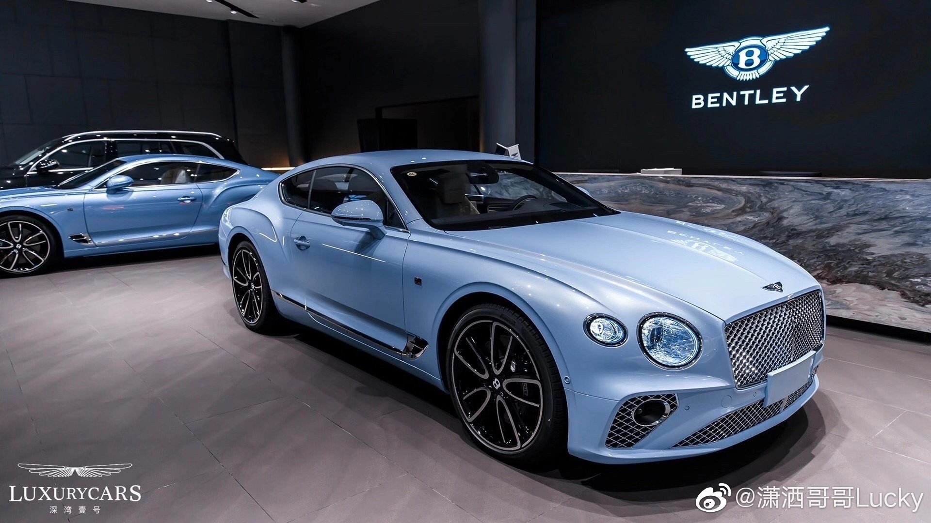 炫蓝宾利欧陆gtv8配色满分