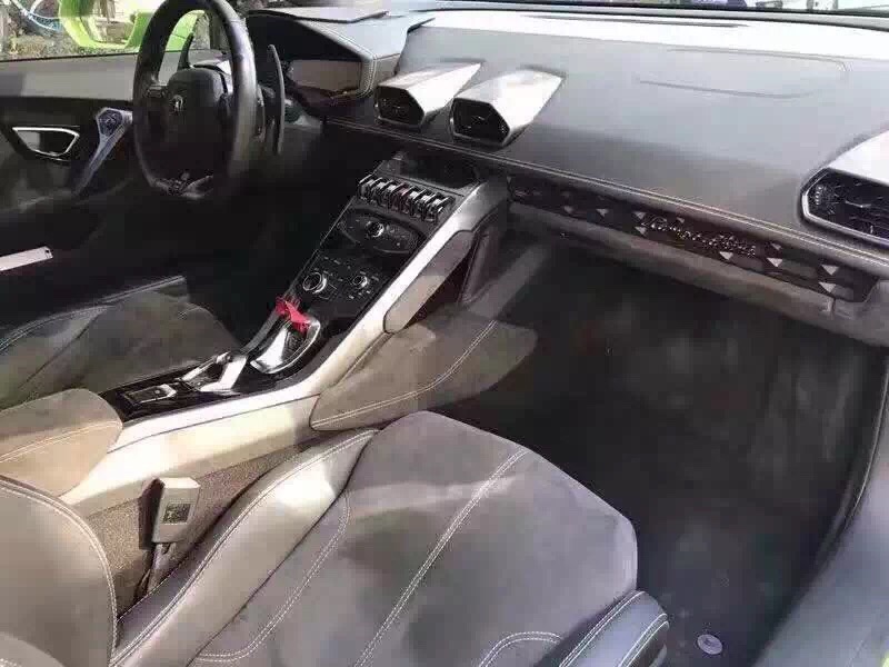 汽车必须看： 汽车故事 兰博基尼lp610-4