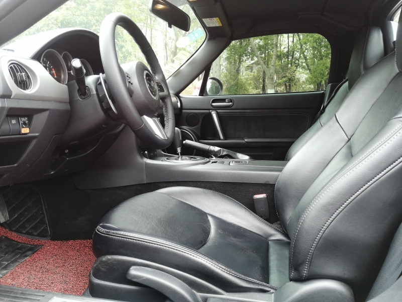 每天一组汽车美图：欣赏一下，马自达MX-5敞篷