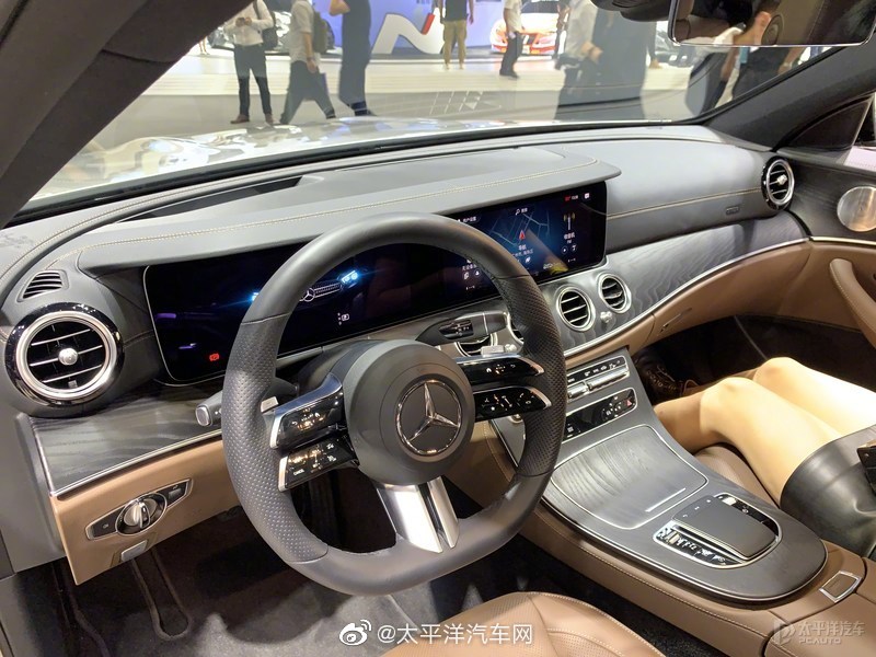 2020广州车展，奔驰新款E级标轴版车型正式上市