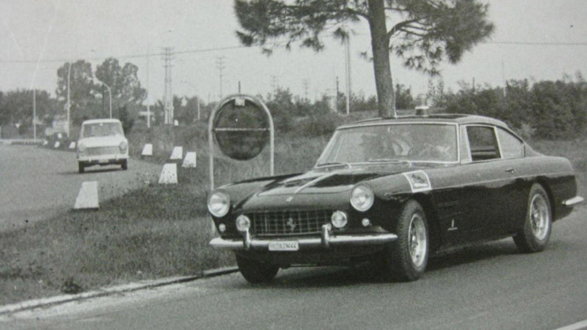 上世纪六十年代服役于意大利警察的 法拉利250 GTE警车。