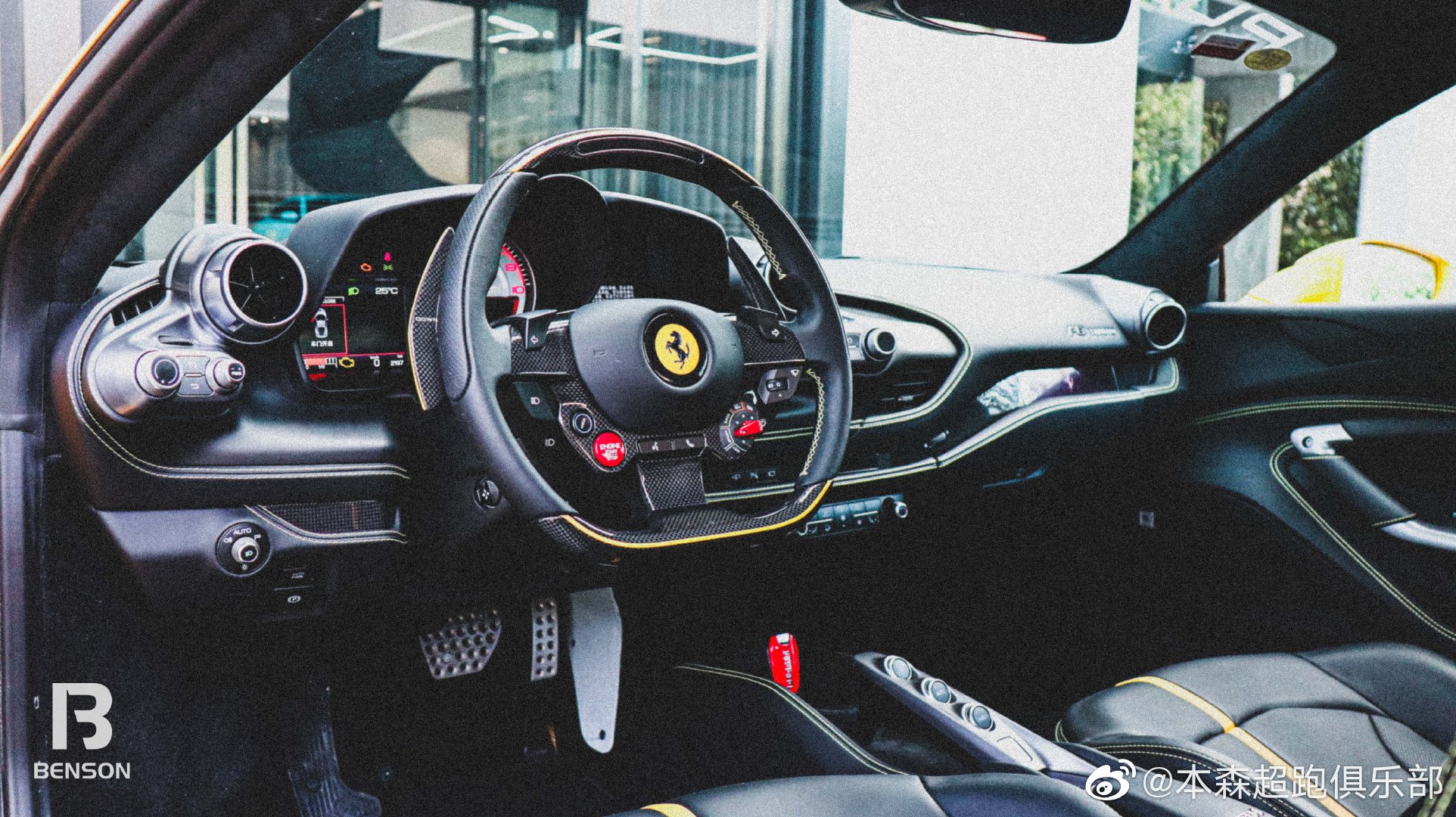 本森Beson俱乐部第一时间带你领略法拉利F8最炫最酷的一面