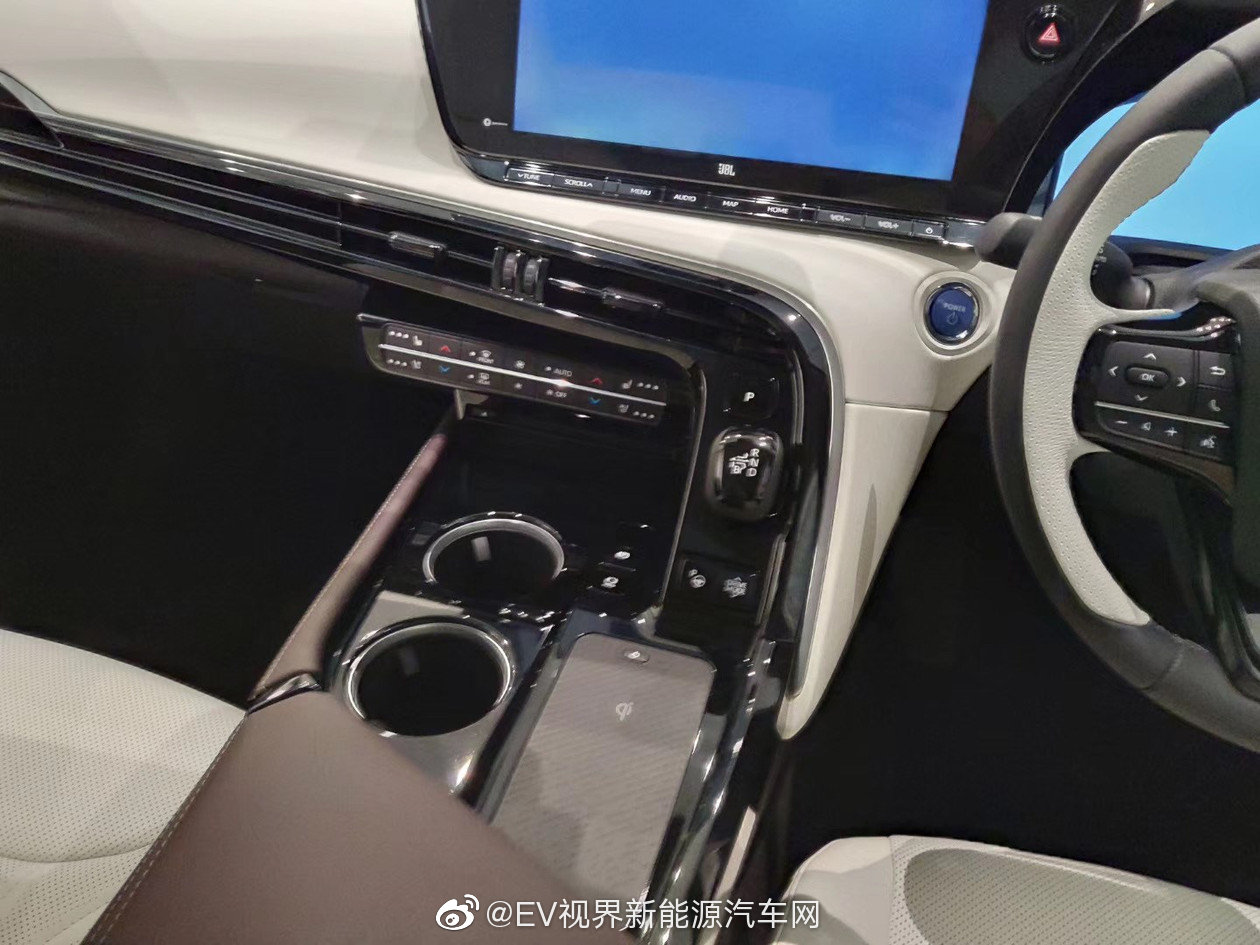 造型很科幻：丰田概念车发布