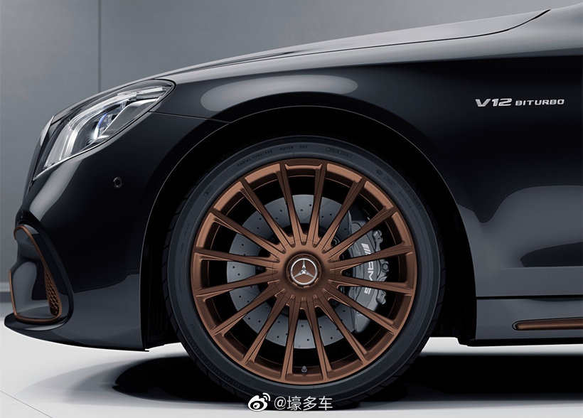 这台AMG S真的好看，不愧是标杆!