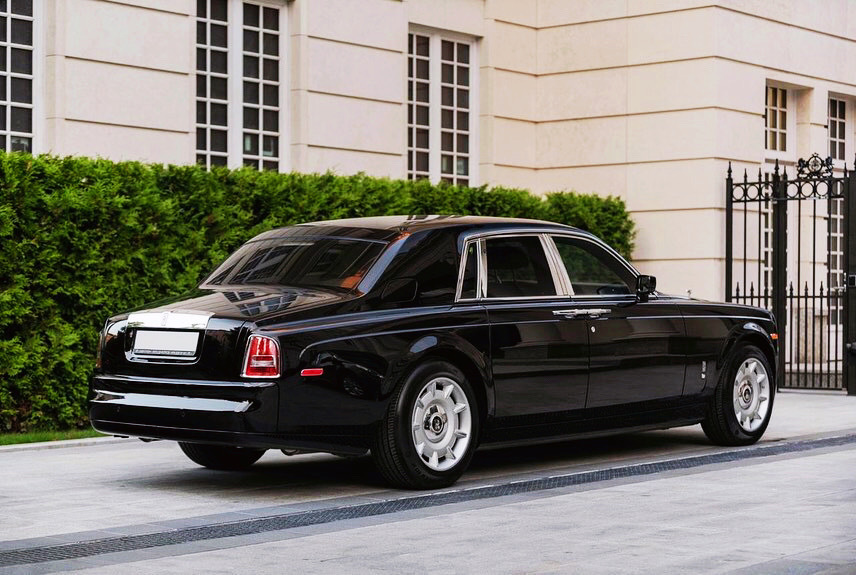 最顶级车型，Rolls Royce Phantom