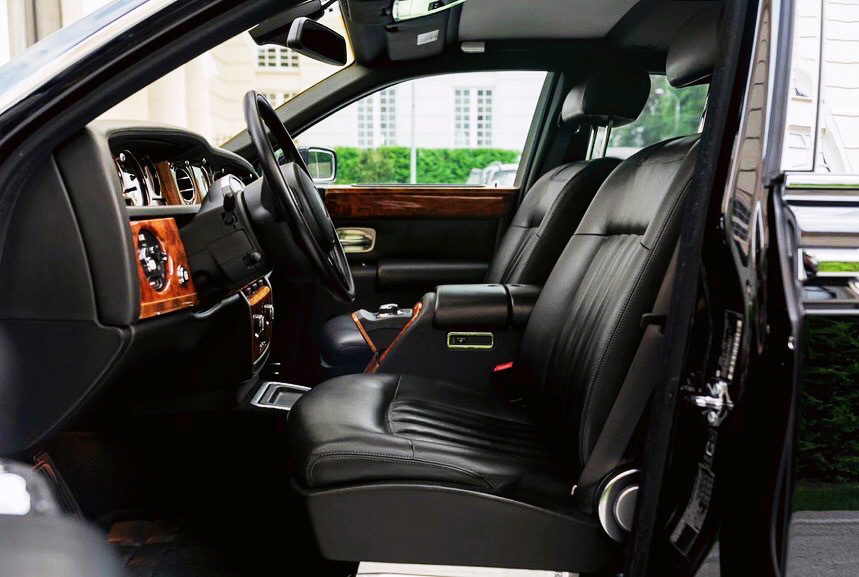 最顶级车型，Rolls Royce Phantom