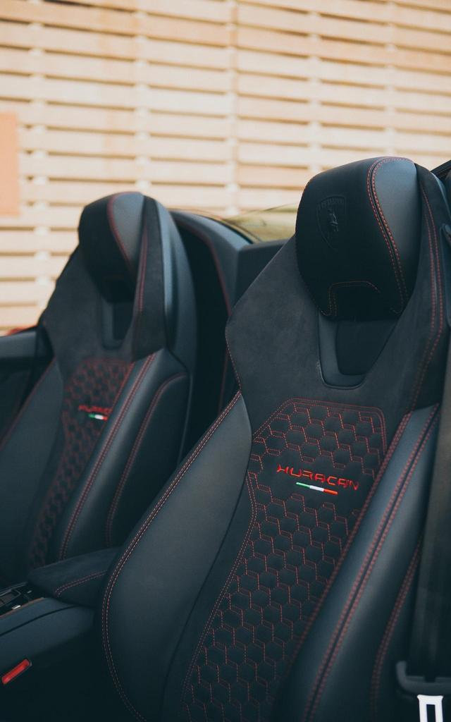 兰博基尼Huracan美图鉴赏，一台红色的小牛！