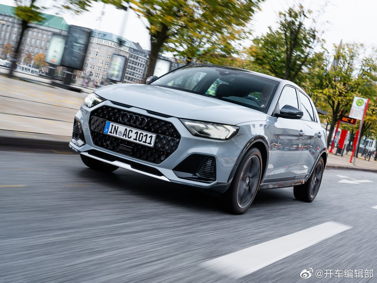 Audi 2020 A1 Citycarver，水泥灰or橙色？