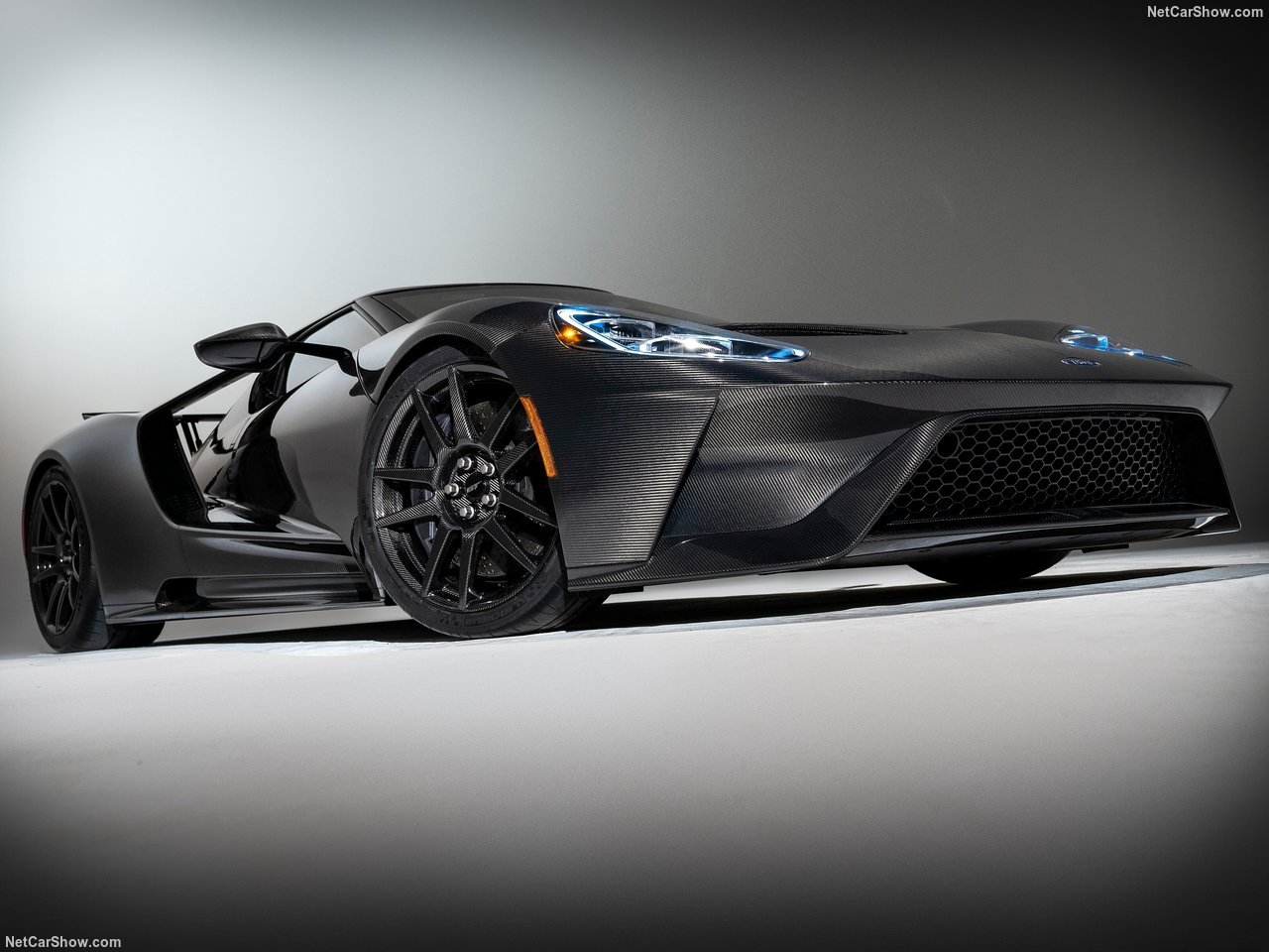 全碳纤外壳的！福特GT 喜欢不？