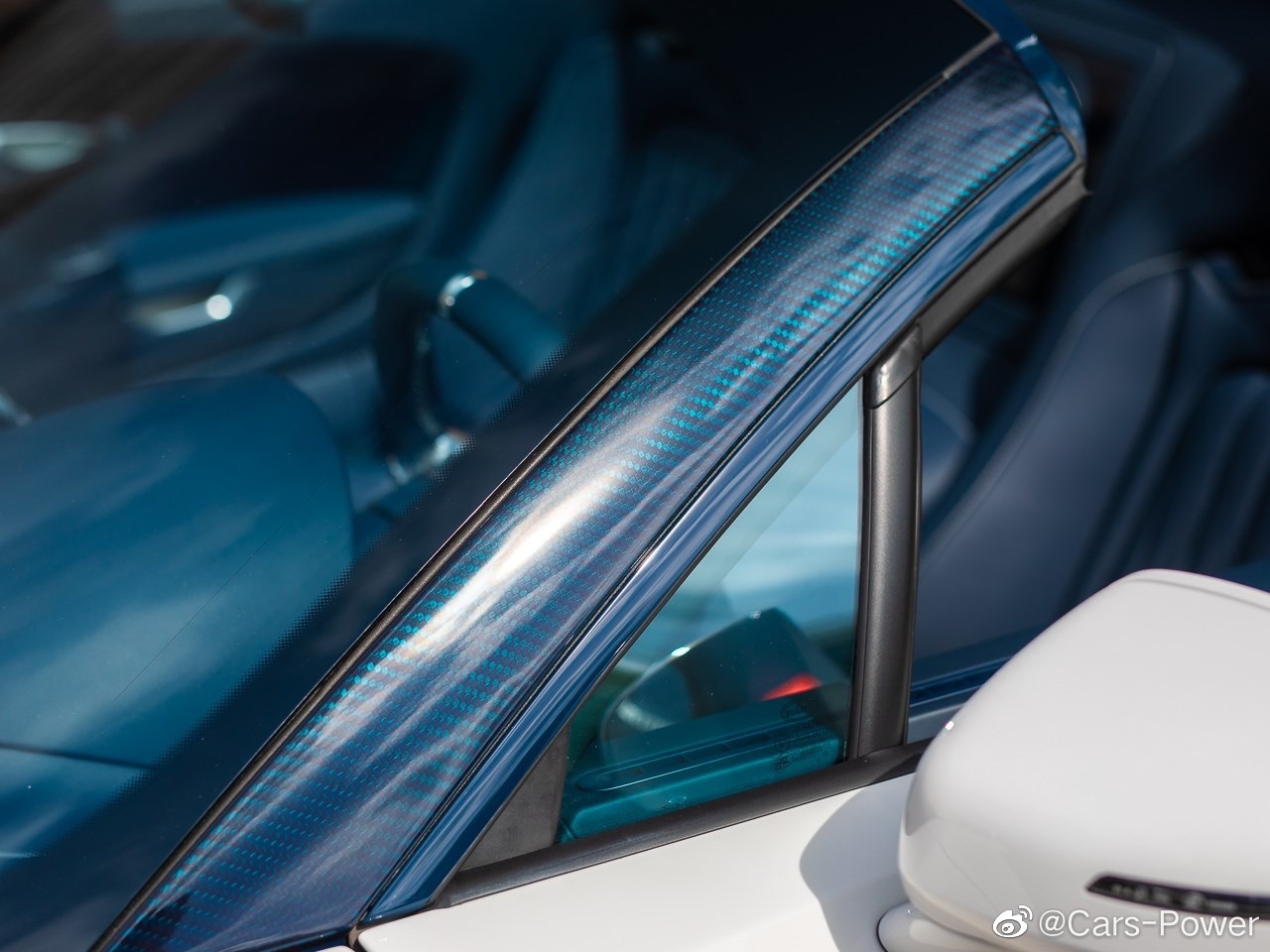 无敌细节控 碳蓝 布加迪威龙VITESSE 大众集团的排面儿