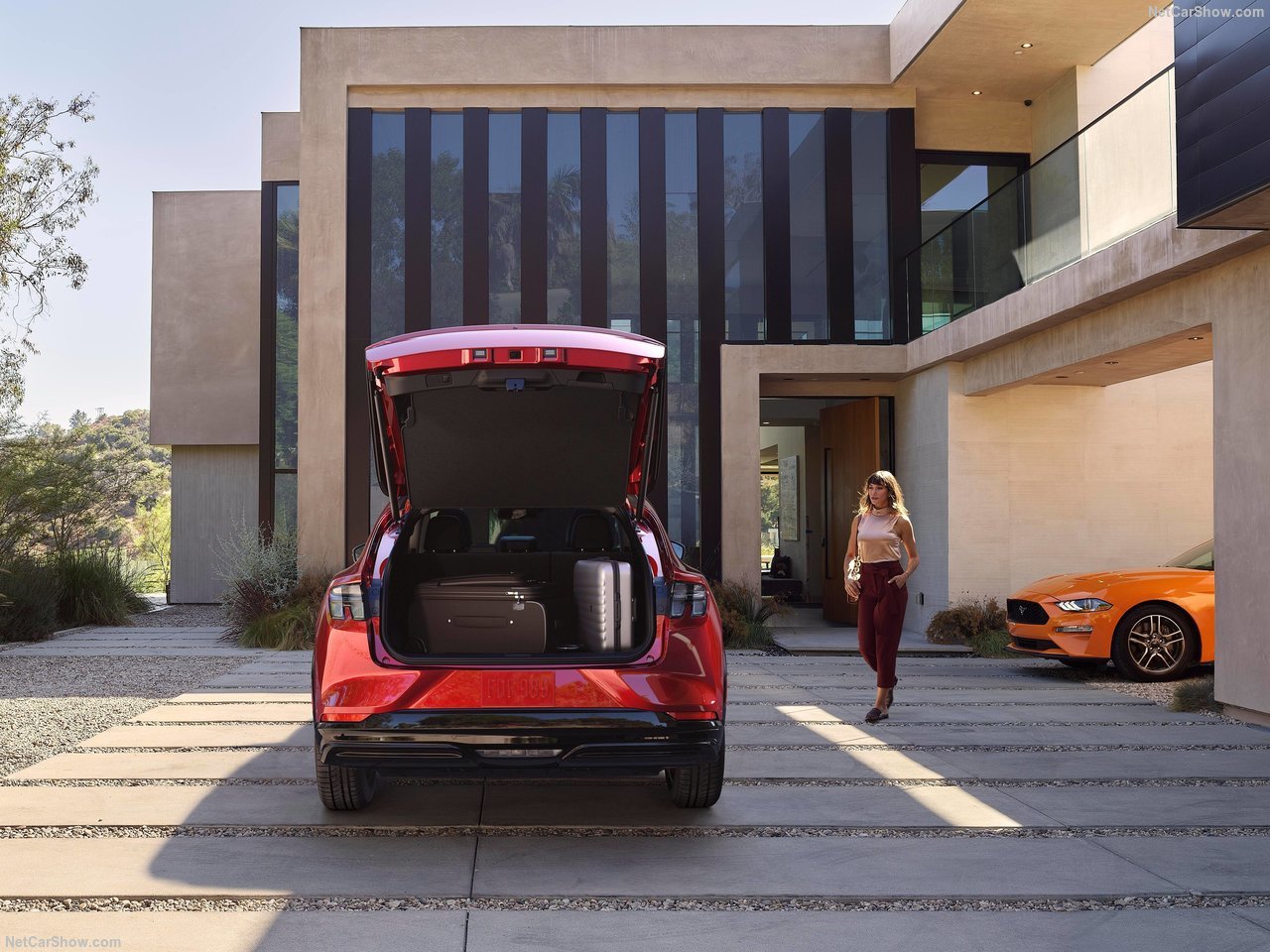 欧规版的福特Mustang Mach-E，将在下个月日内瓦车展发布