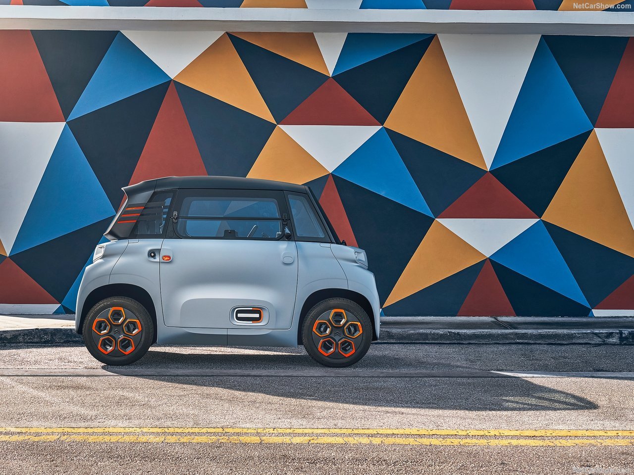 两款mini电动，单从颜值上讲，雪铁龙Ami和宝骏e200谁更胜一筹