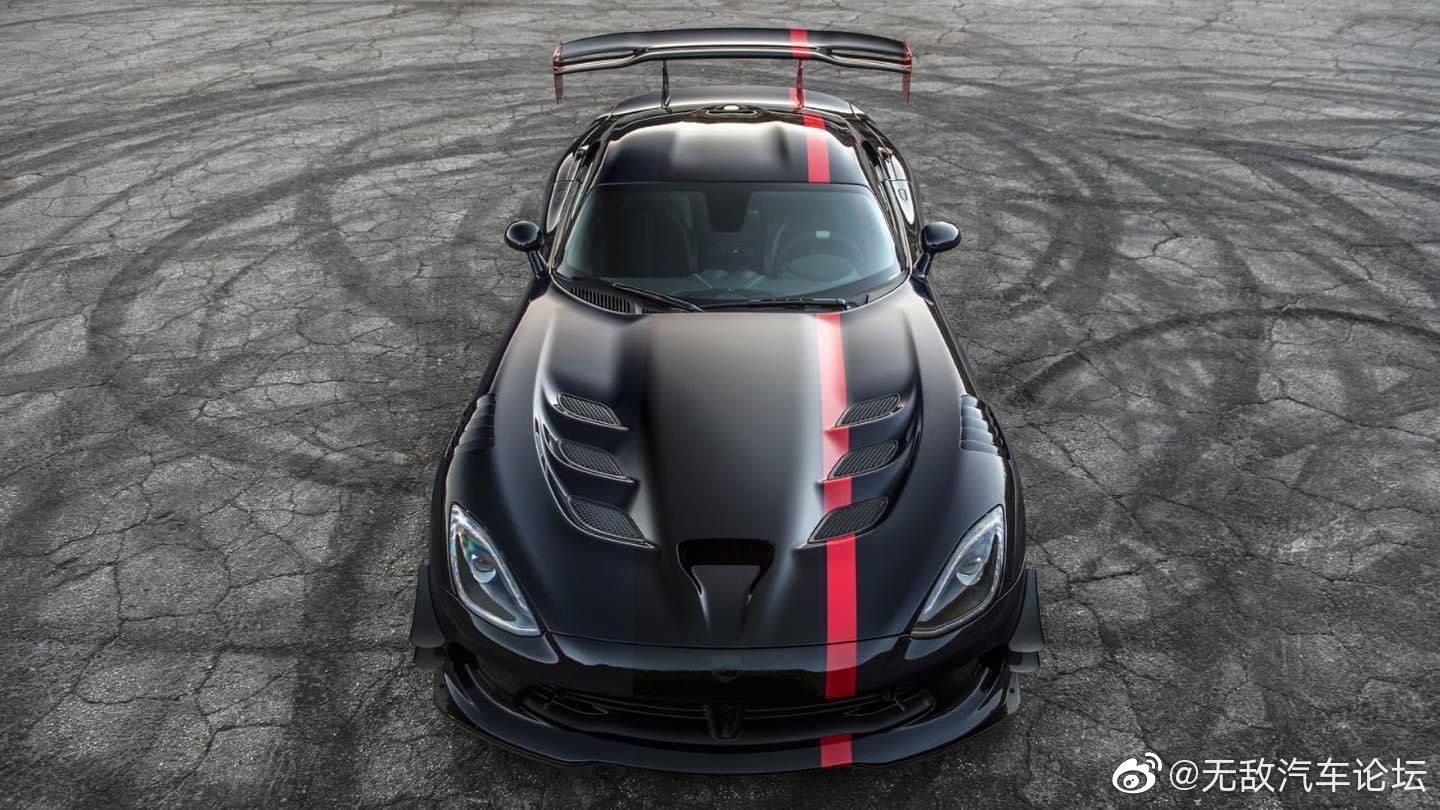 猛蛇出洞！Dodge Viper（道奇蝰蛇）ACR！疯狂美系的代表作！