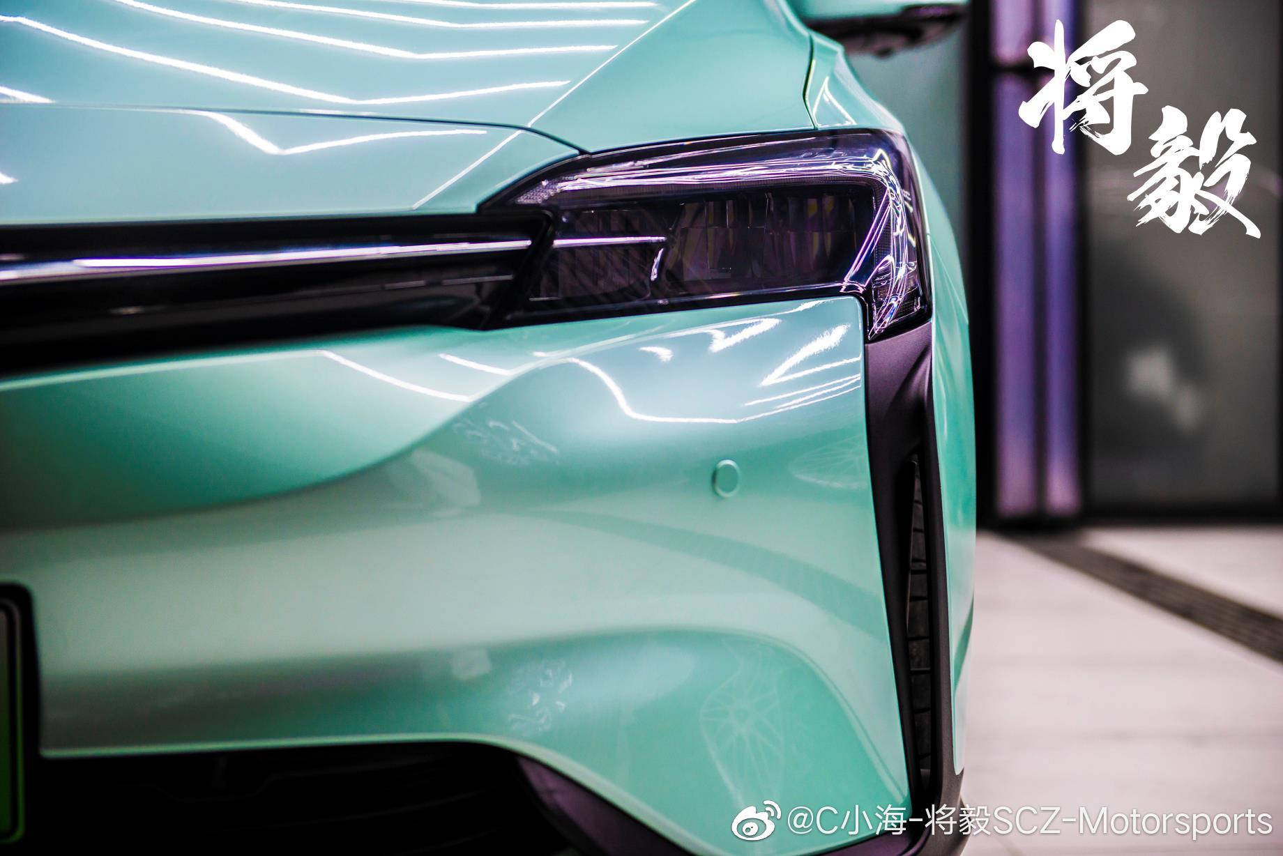 汽车美图：别克微蓝6 改色贴膜 月光玉