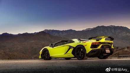 兰博基尼Aventador SVJ Roadster 实车这个配色外观很漂亮！