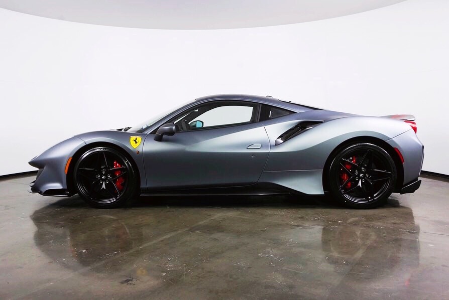 汽车美图大赏：早  Ferrari 488 Pista