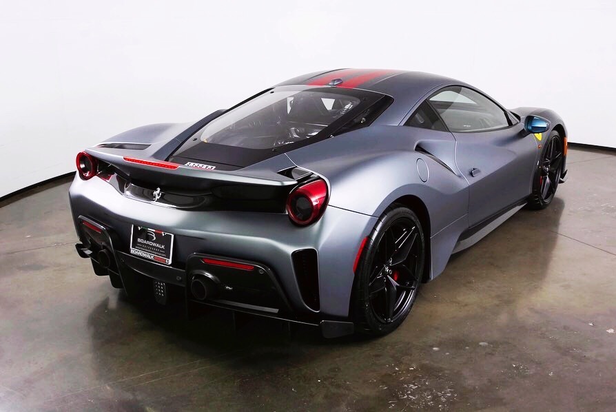 汽车美图大赏：早  Ferrari 488 Pista