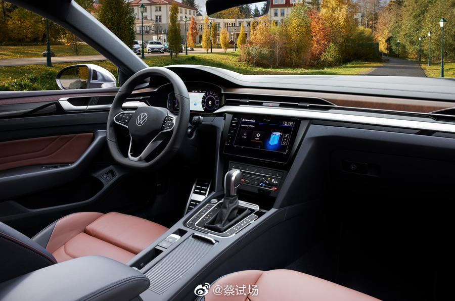 大众新CC/Arteon Shooting Brake旅行版 (Autocar)