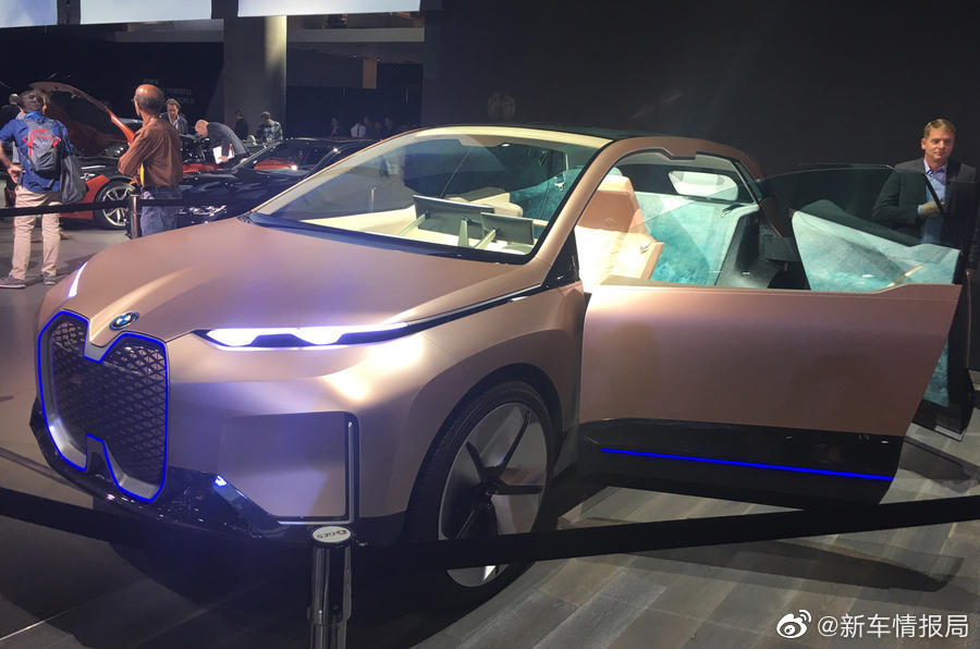 宝马将在11月11日发布电气化SUV车型iNext