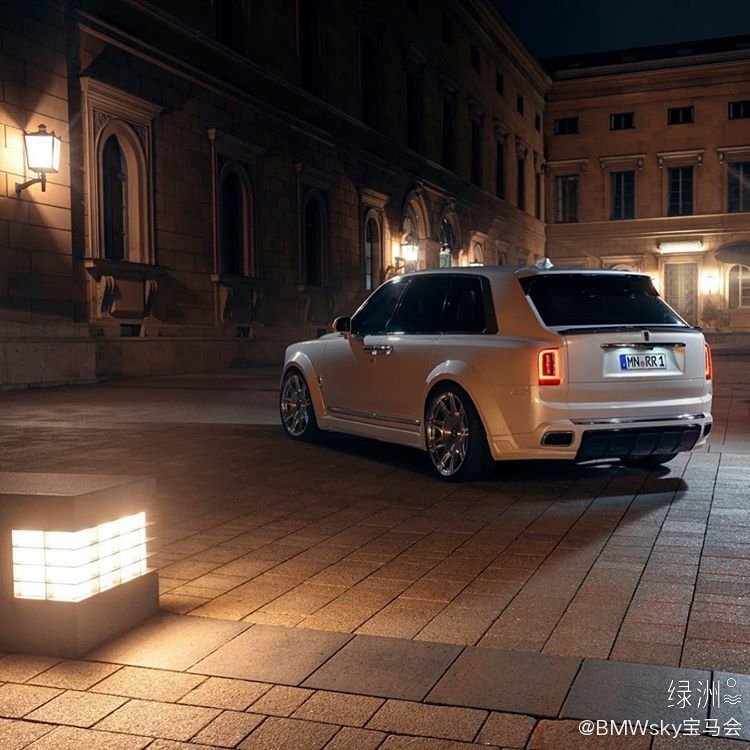 小改的库里南更霸气