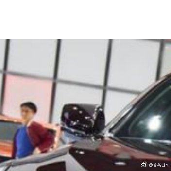 凯迪拉克CT5外观很时尚，线条流畅，内部的设计高级